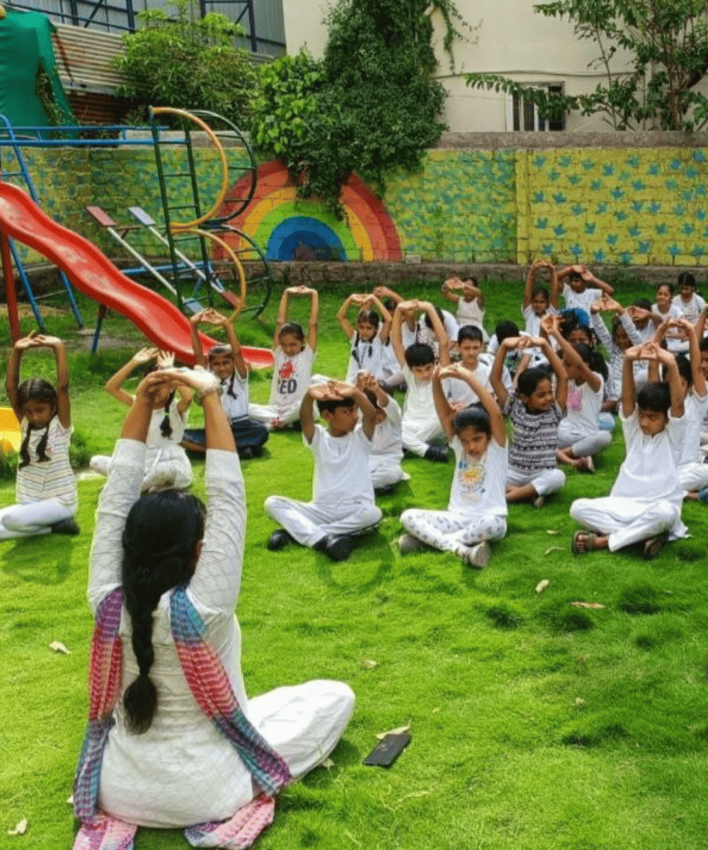 gdp-outdoor-yoga-class